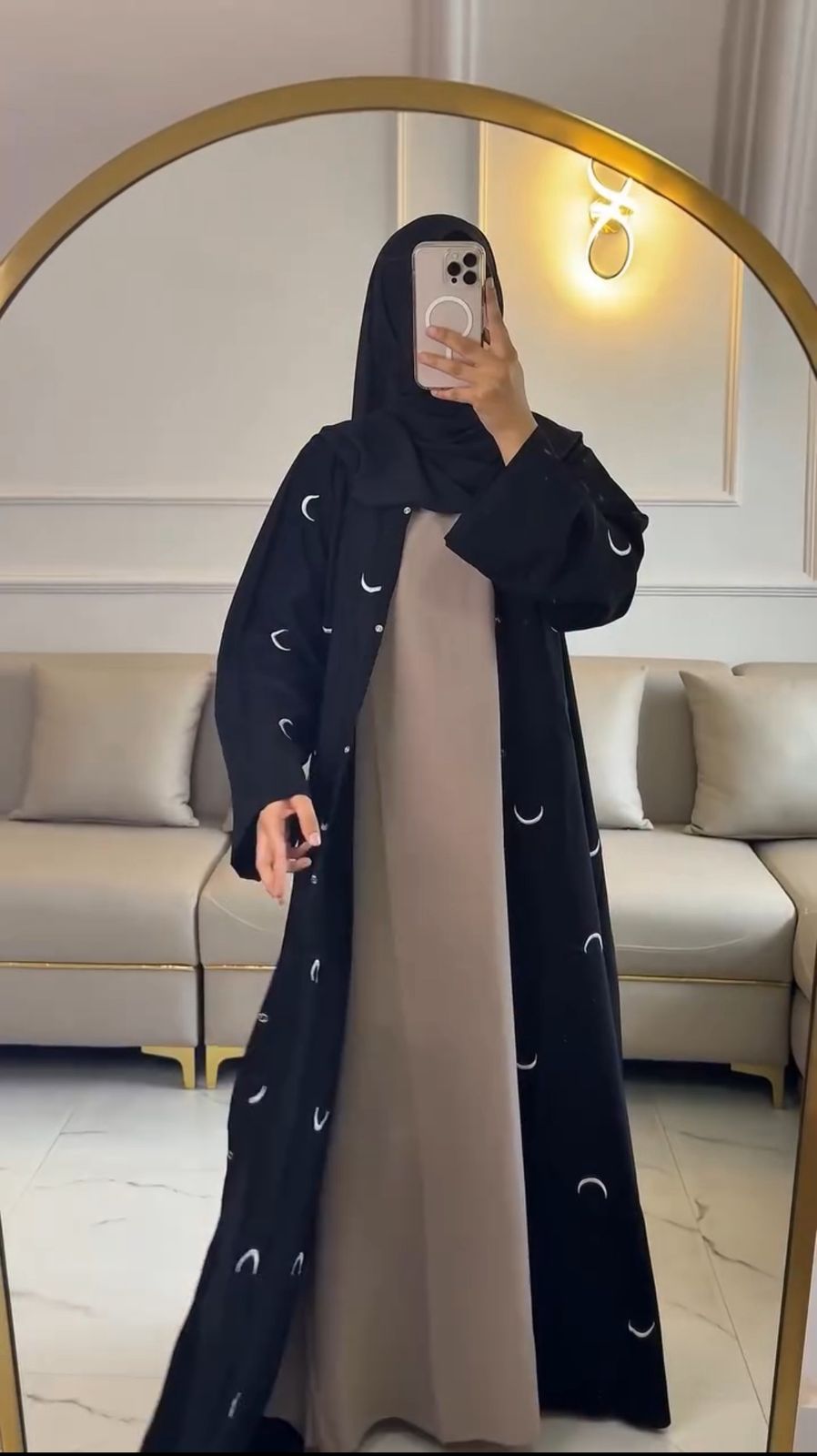 Women's Chand Embroidery Abaya With Stoller