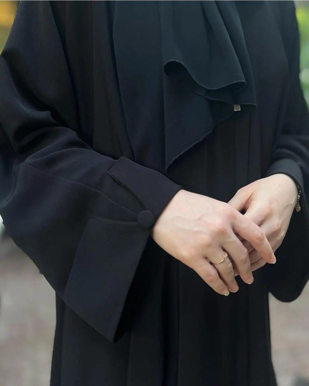 Women's Classic Abaya With Stoller