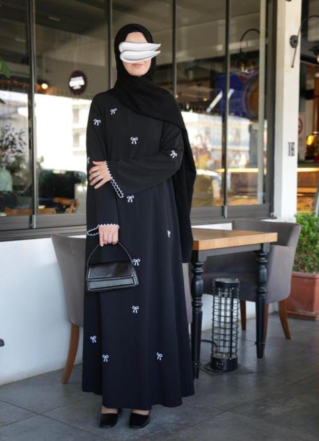 Women's Bow Embroidered Abaya