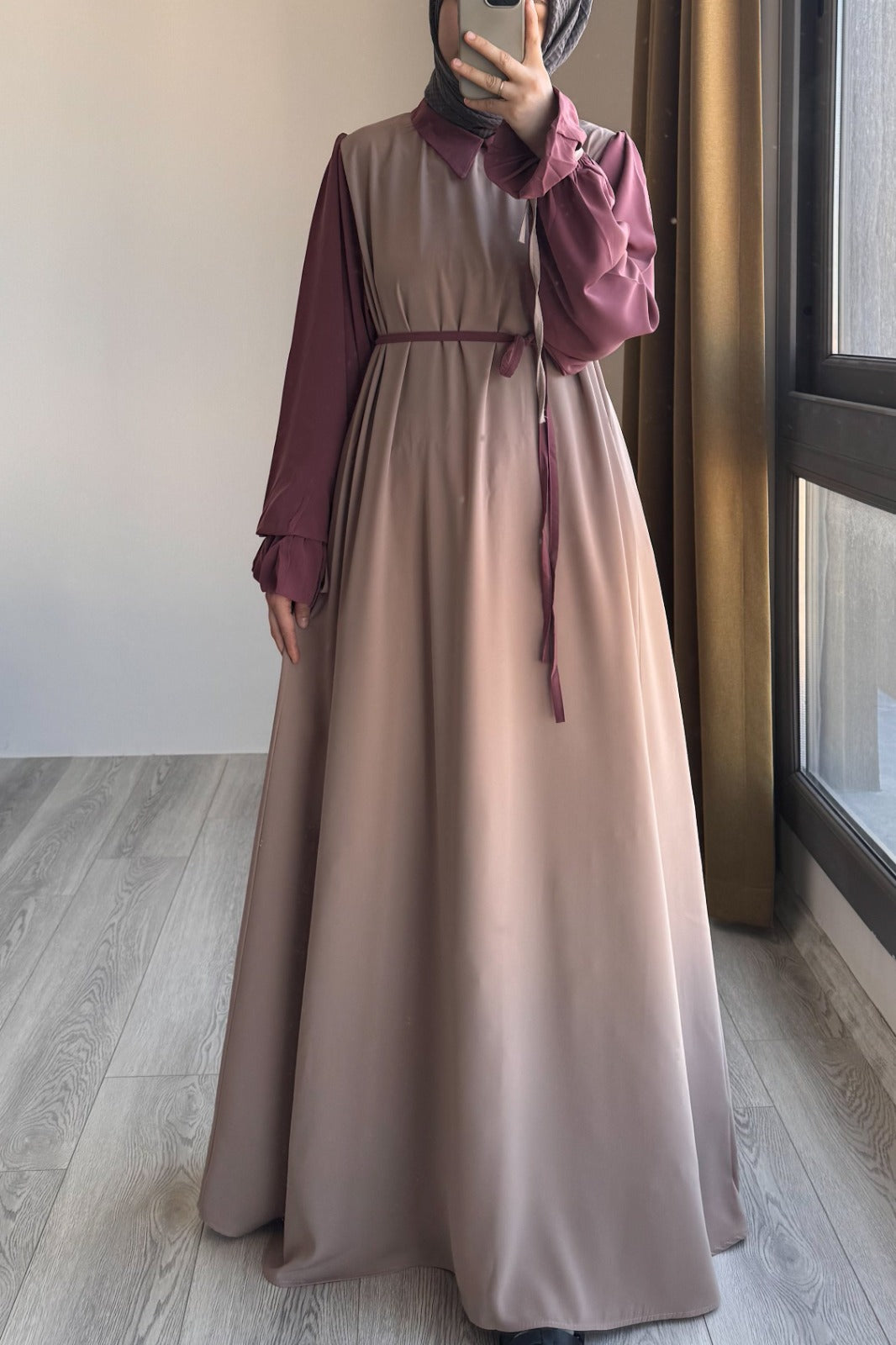 Women's Aurelia Abaya With Stoller
