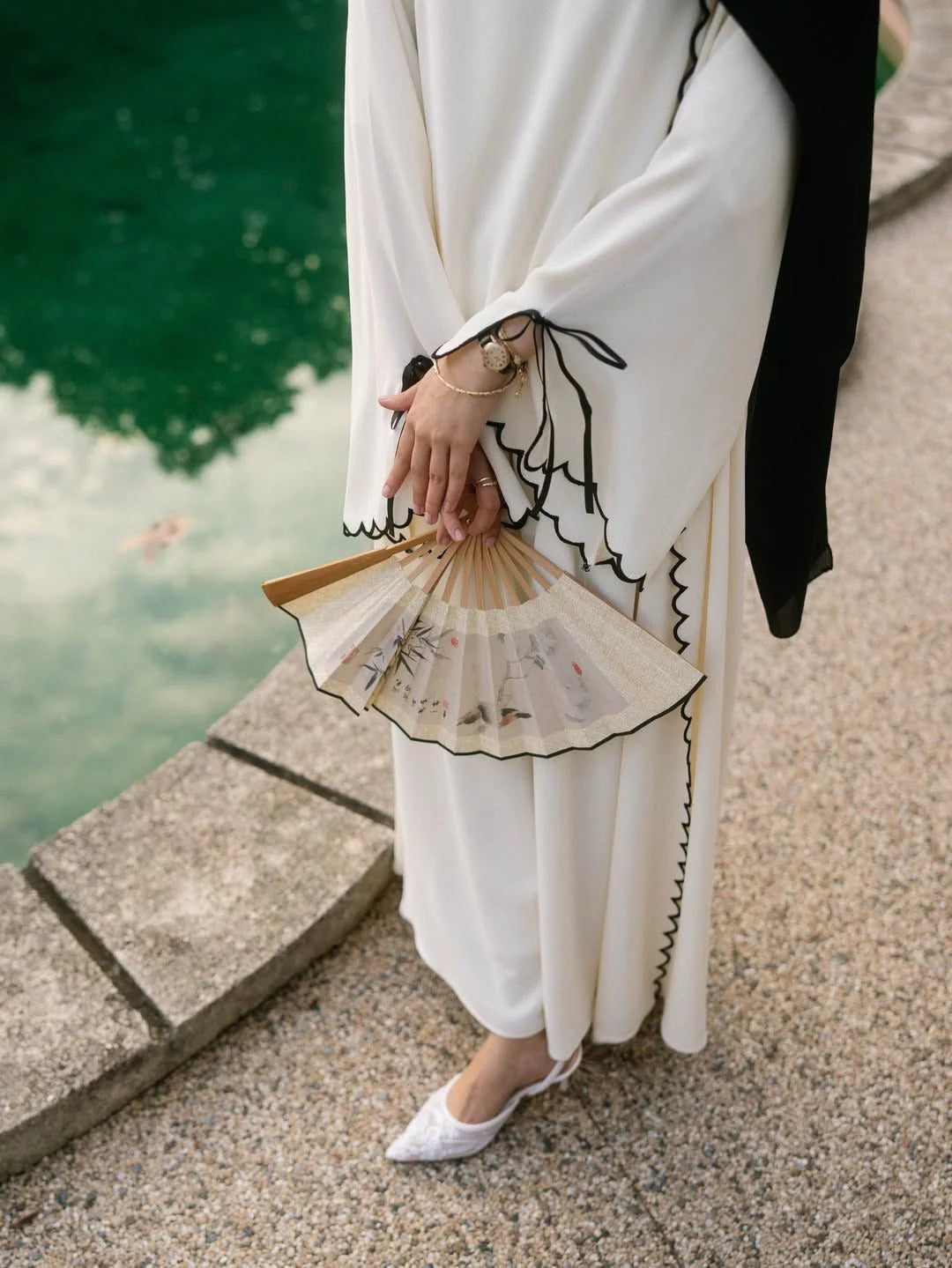 Women's LUNA ABAYA With Stoller
